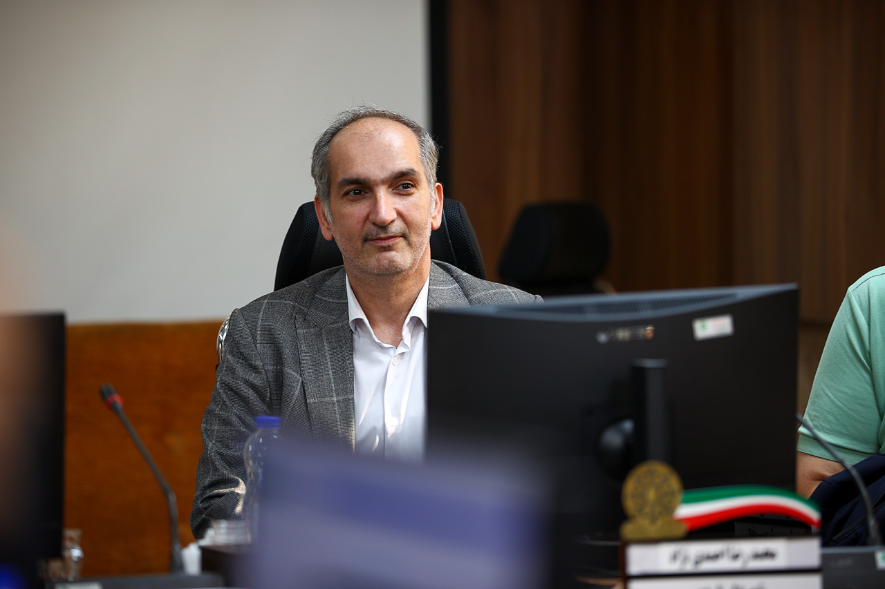 آرامستان فردیس قانونی و با جدیت پیگیری میشود
